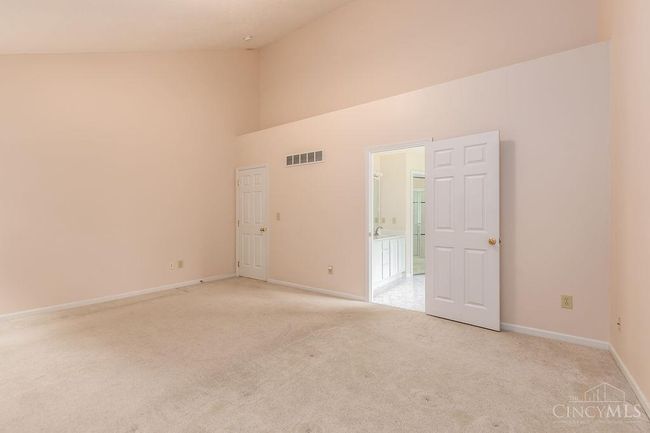 12168 Crestfield Ct, House other with 4 bedrooms, 3 bathrooms and null parking in Symmes Twp OH | Image 17