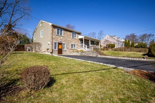 25 Salmar Ave, Pearl River, NY, 10965-1323 | Card Image