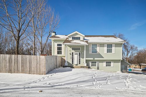 328 Glendale Place, Owatonna, MN, 55060 | Card Image