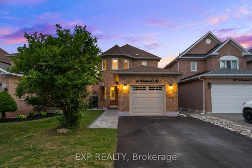 66 Whitefaulds Rd, Maple, ON, L6A2K4 | Card Image