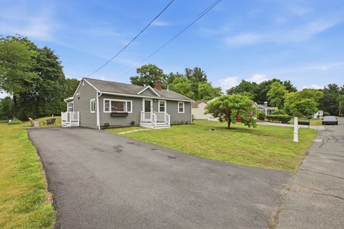 7 Burditt Rd, North Reading, MA, 01864-2114 | Card Image