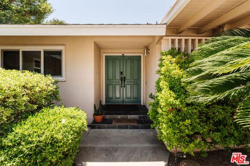 15900 Acre St, North Hills, CA, 91343 | Card Image