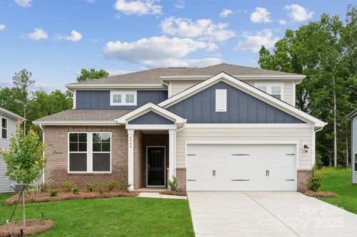 9944 Manor Vista Trl, Kannapolis, NC, 28027-4904 | Card Image