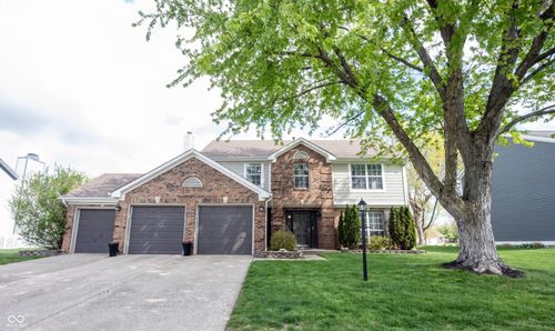 7750 Garrick St, Fishers, IN, 46038-2238 | Card Image