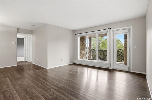333-2530 25th Avenue, Regina, SK, S4S4E6 | Card Image