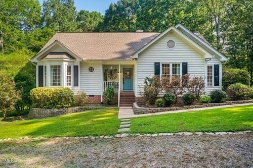 213 Oakcrest Dr, Wake Forest, NC, 27587-7502 | Card Image