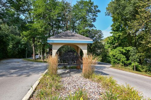 7-18880 Toldt Woods Drive, Brookfield, WI, 53045 | Card Image