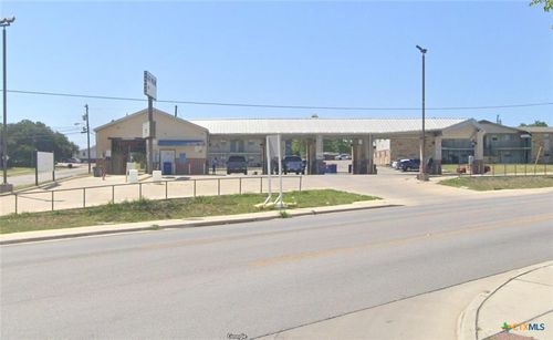 602 N 1st St, Copperas Cove, TX, 76522-1310 | Card Image