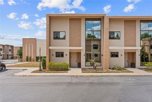 7526 Brooklyn Dr, KISSIMMEE, FL, 34747 | Card Image
