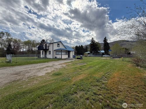 502 Fir St, Oroville, WA, 98844-9799 | Card Image