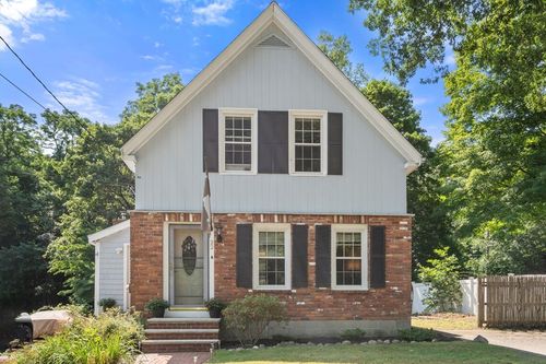 22 Union Rd, Norton, MA, 02766-2003 | Card Image