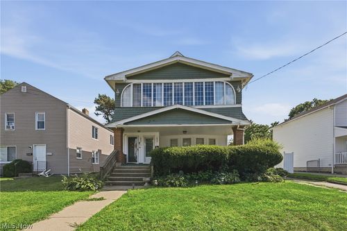 890 Hamlin Street, Akron, OH, 44320 | Card Image