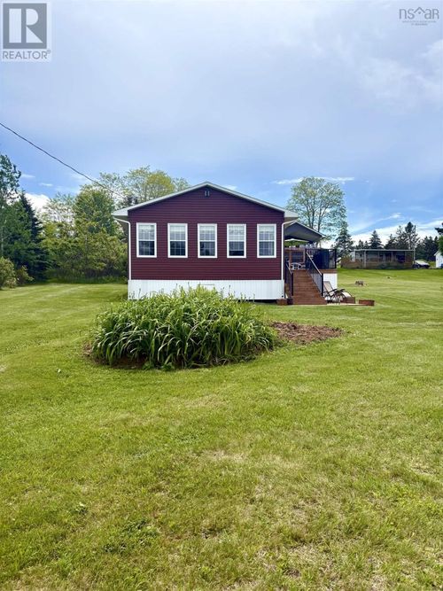 51 First Avenue, Tennecape, NS, B0N2R0 | Card Image