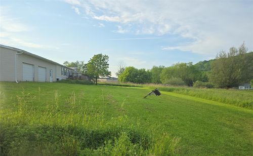 28 Schaefer Rd, Jeffersonville, NY, 12748-5830 | Card Image