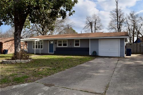 1801 Murray Ave, Rockdale, TX, 76567-2575 | Card Image