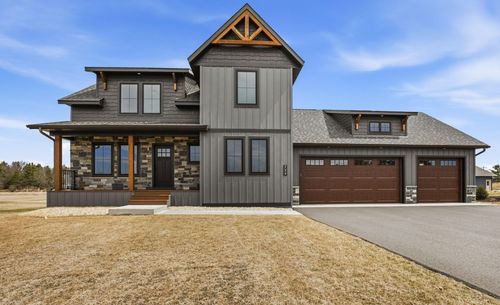 524 Northern Meadows Ln, Sartell, MN, 56377-4408 | Card Image