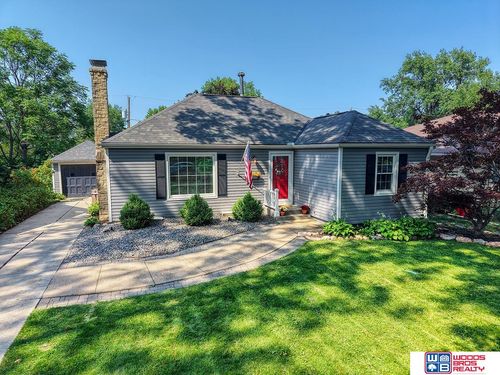 3760 H Street, Lincoln, NE, 68510 | Card Image