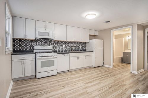 1323 Avenue A, Plattsmouth, NE, 68048-1611 | Card Image