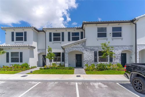 0-1168 Se 1st St, Florida City, FL, 33034-3716 | Card Image