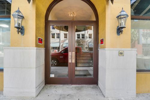 703-120 S Olive Avenue, West Palm Beach, FL, 33401 | Card Image