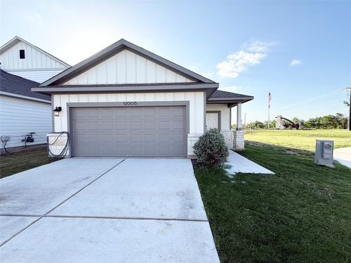 12006 Curlin Cv, Buda, TX, 78610-4206 | Card Image
