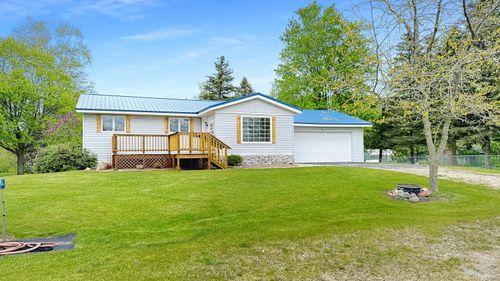 1972 W Cedar Dr, Mc Bain, MI, 49657-9602 | Card Image