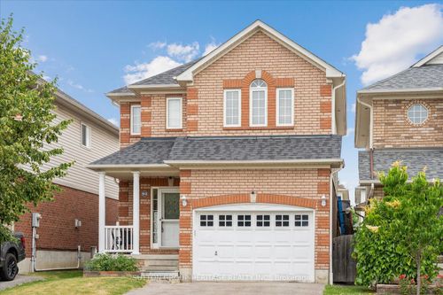 92 Trudeau Dr, Bowmanville, ON, L1C5K5 | Card Image
