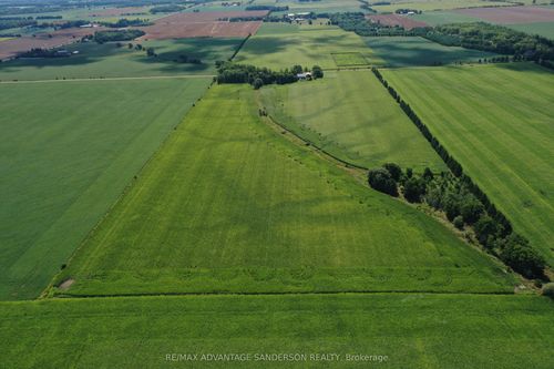 11718 Mcewen Dr, Denfield, ON, N0M1P0 | Card Image