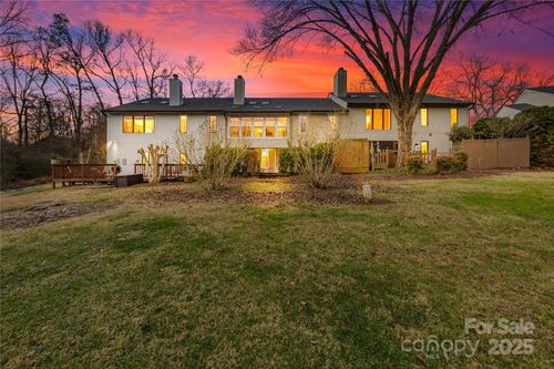 1002 Kenilworth Ct Nw, Concord, NC, 28027-8621 | Card Image