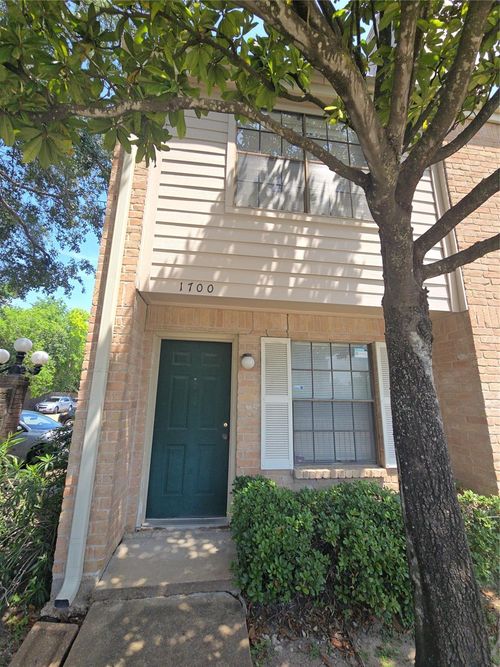 1700-14600 Fonmeadow Dr, Houston, TX, 77035-6638 | Card Image