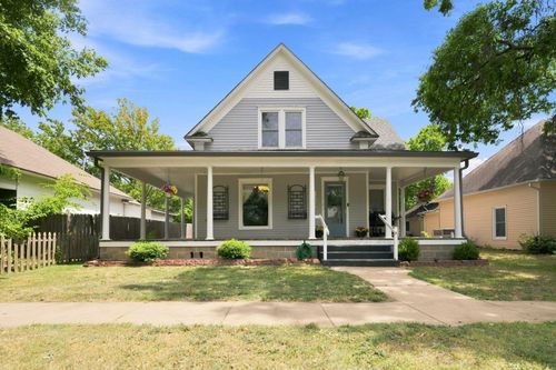 805 N C St, Wellington, KS, 67152-4129 | Card Image