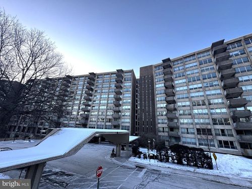 ee-423-1001 City Avenue, WYNNEWOOD, PA, 19096 | Card Image