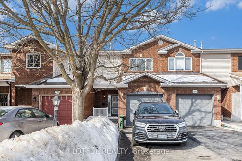 268 Stoneway Dr, Nepean, ON, K2G6B8 | Card Image