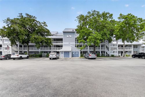 305-2599 Dolly Bay Dr, Palm Harbor, FL, 34684-1117 | Card Image