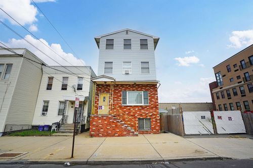 3-200 Culver Ave, Jersey City, NJ, 07305-1132 | Card Image