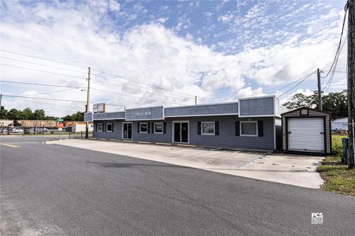 700 N Main St, Wildwood, FL, 34785-3843 | Card Image
