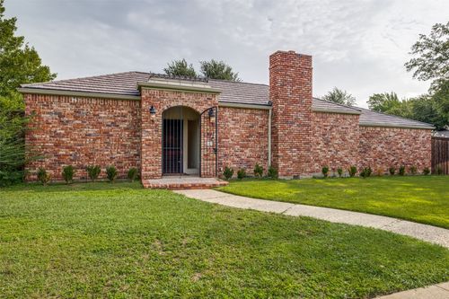 7211 Lavendale Circle, Dallas, TX, 75230 | Card Image
