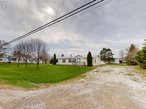 4513 Egypt Rd, Willard, OH, 44890-8703 | Card Image