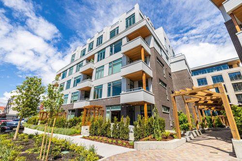 105-501 Park Pl, Esquimalt, BC, V9A0H3 | Card Image