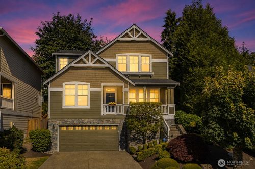 6432 166th Pl Se, Bellevue, WA, 98006-5647 | Card Image