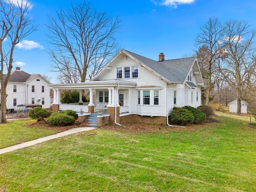 501 N Adams St, Washburn, IL, 61570-9474 | Card Image