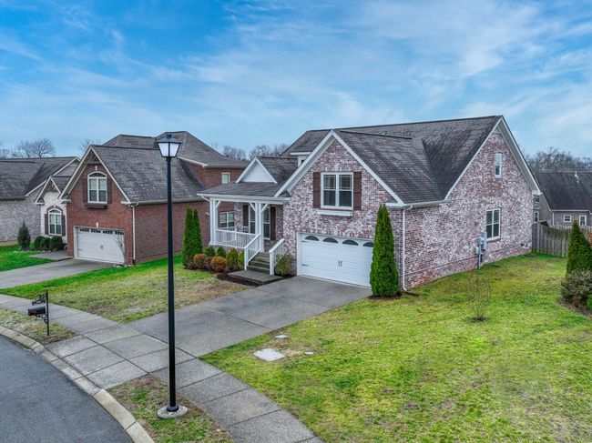 8007 Ragusa Cir, House other with 3 bedrooms, 2 bathrooms and 4 parking in Spring Hill TN | Image 33