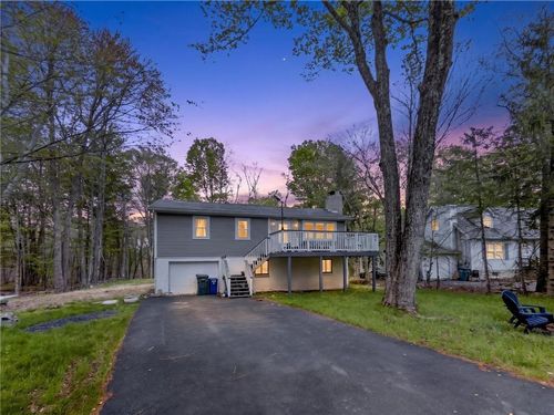 1292 Winding Way, Tobyhanna, PA, 18466-3716 | Card Image