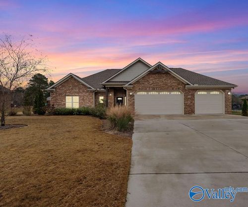 507 Highland Ave, Scottsboro, AL, 35769-3731 | Card Image