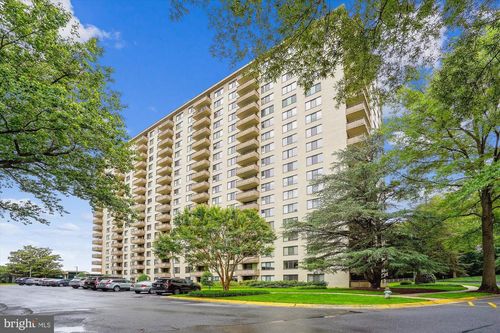 apt-1701n-5225 Pooks Hill Rd, BETHESDA, MD, 20814-2051 | Card Image