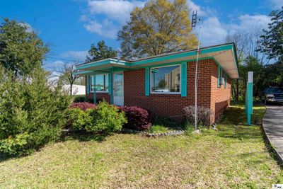 607 E Main Street, House other with 2 bedrooms, 1 bathrooms and null parking in Oak Grove LA | Image 2