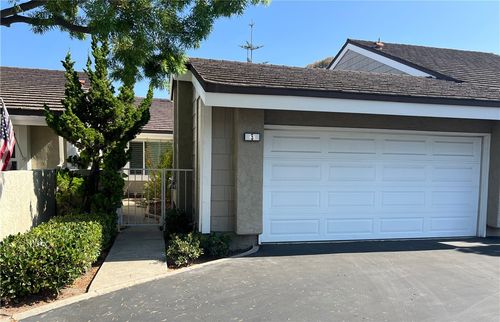 57-5 Fernbank, Irvine, CA, 92604-4660 | Card Image