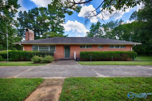 402 Cole Dr Se, Huntsville, AL, 35802-2356 | Card Image