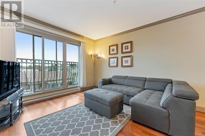 318 - 1620 Mckenzie Ave, Condo with 2 bedrooms, 2 bathrooms and 1 parking in Victoria BC | Image 3