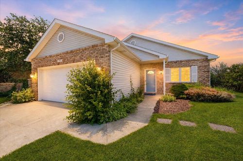 1582 Lilac Court, Hobart, IN, 46342 | Card Image